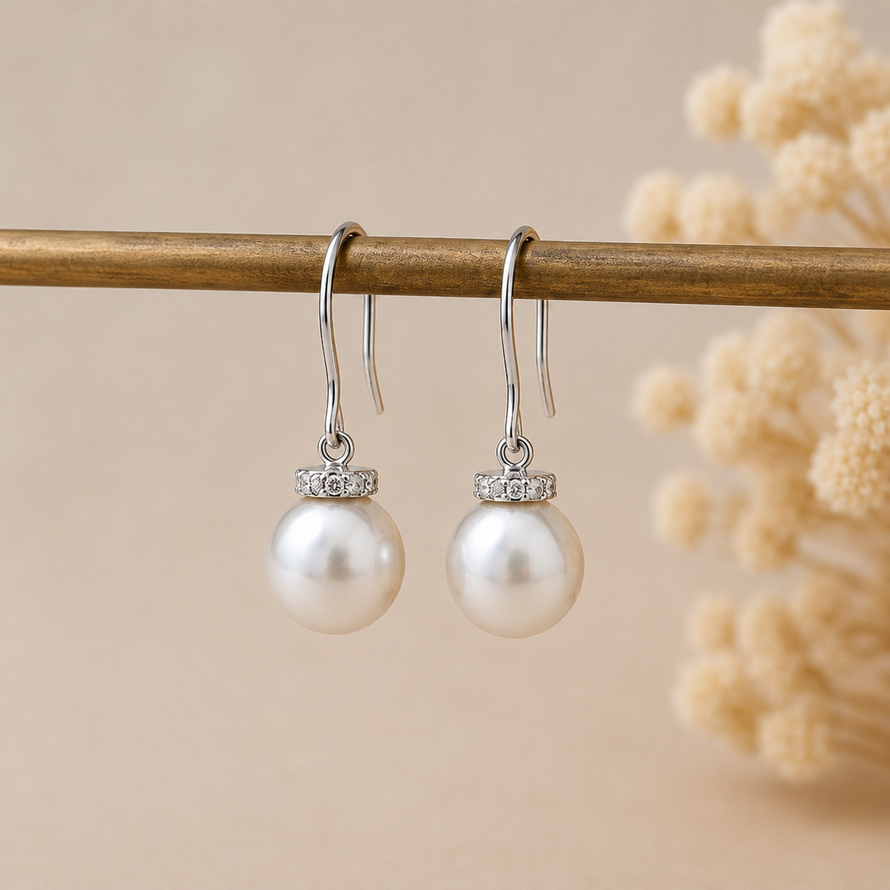 White South Sea Pearl  Earrings 9.4mm 18K White Gold Diamond 0.45CT 227095