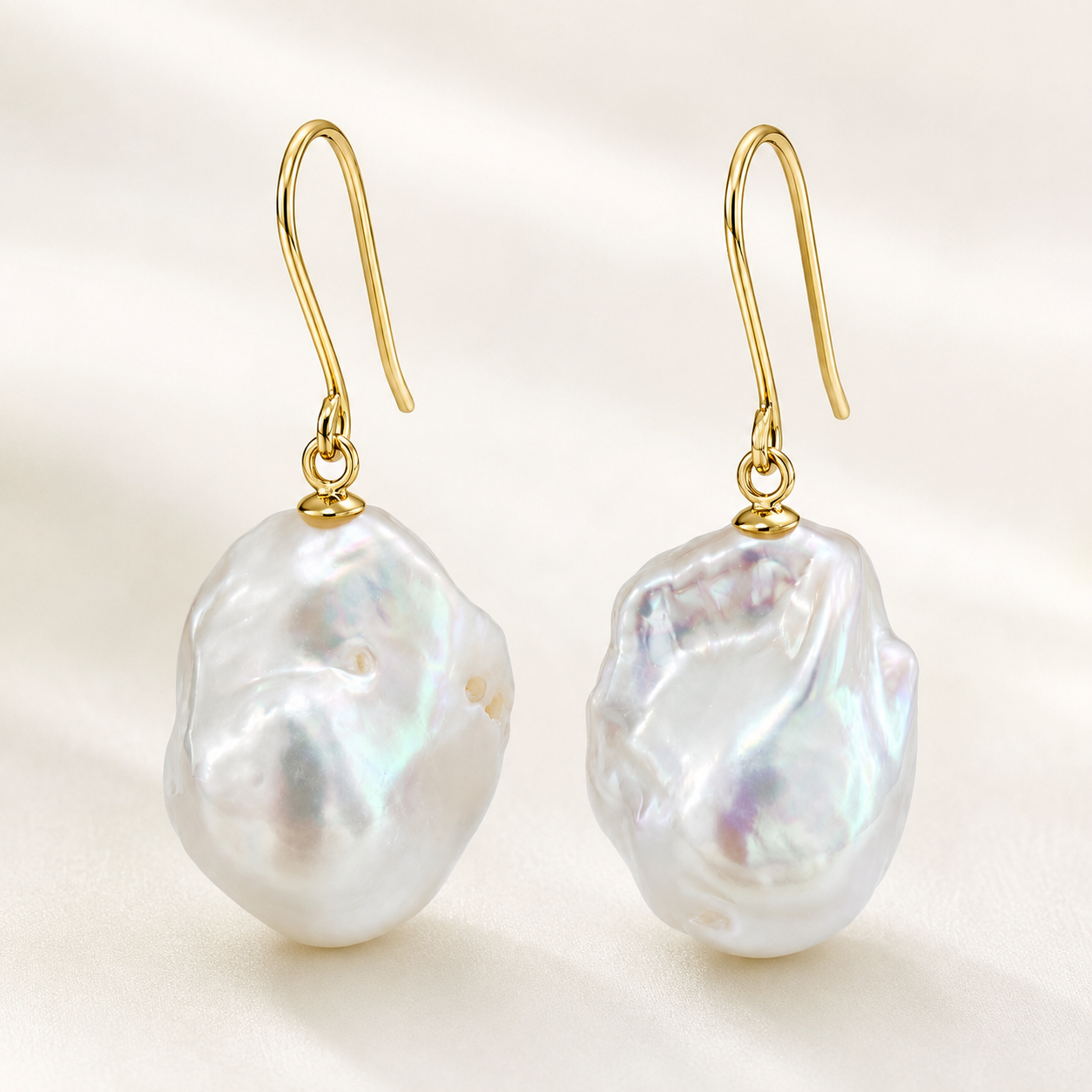 18K Yellow Gold Earrings Baroque Pearl 227177