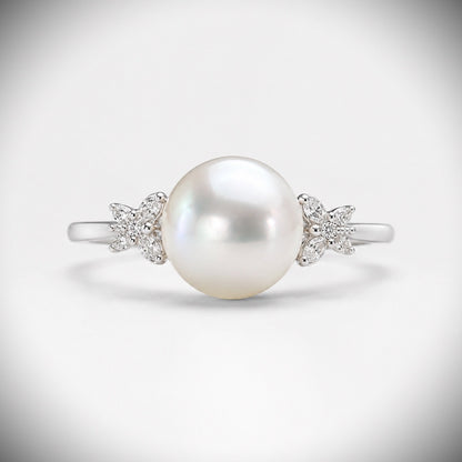 White South Sea Pearl Ring  14mm–14.5mm Diamond 0.25CT 240351