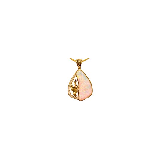 Yellow Gold Crystal Opal Pendant (256108)