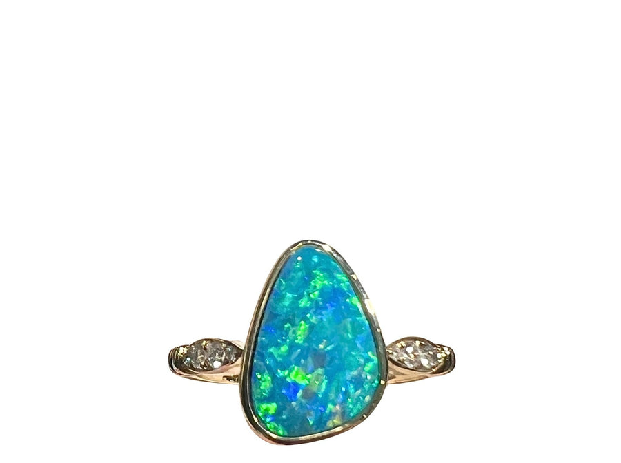 Australian Opal 1.85CT & 0.07CT Diamonds Ring