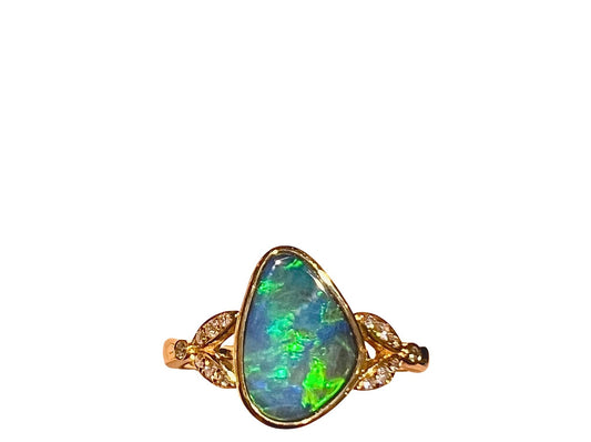 Australian Opal 1.60CT & 0.09CT Diamonds Ring
